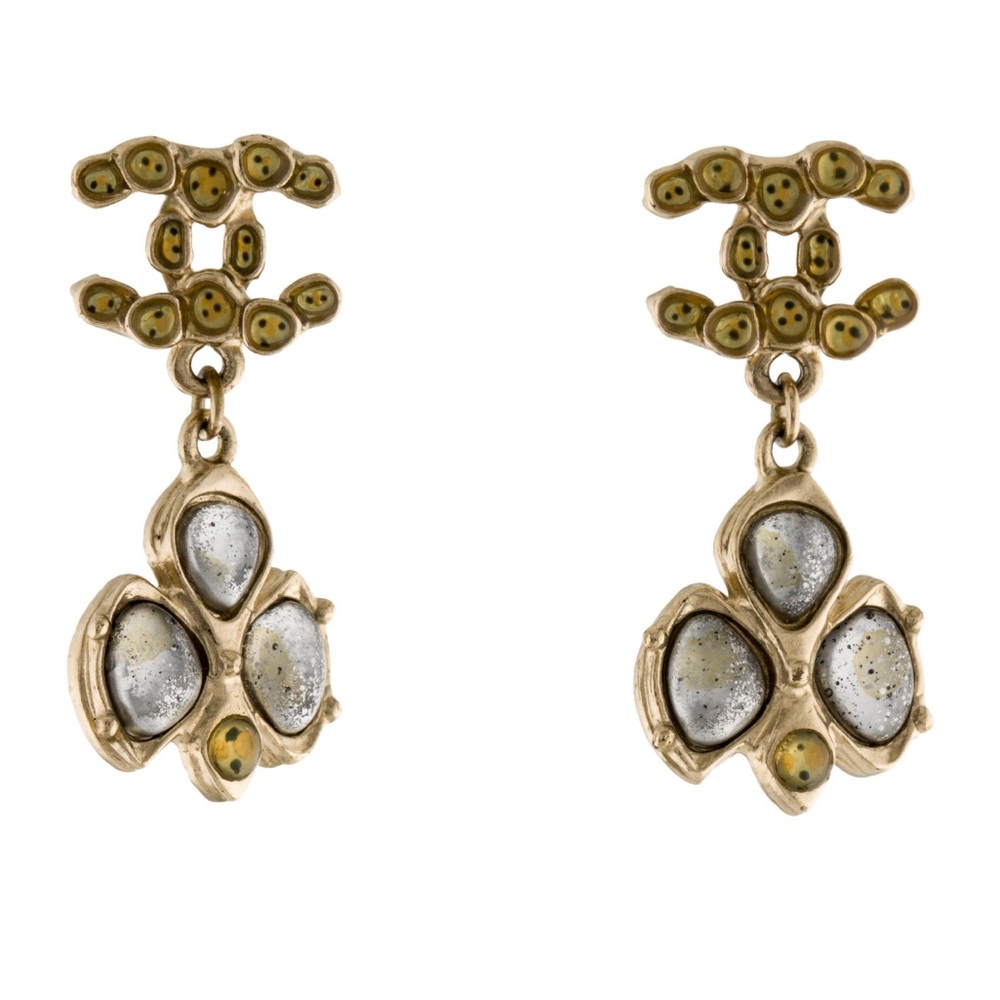 Chanel CC earrings